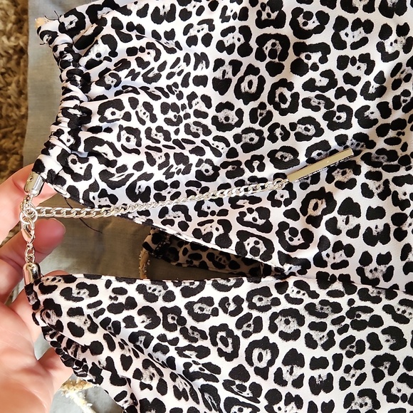 Michael Kors gray and black leopard print tank top womans size large - Picture 8 of 13